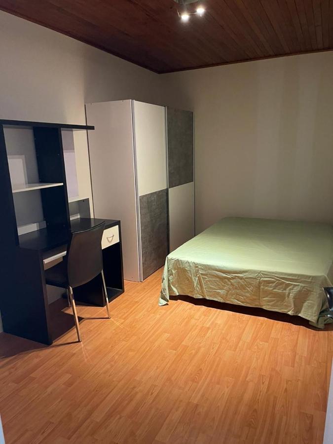 5 Rooms In The Same House Genève Extérieur photo